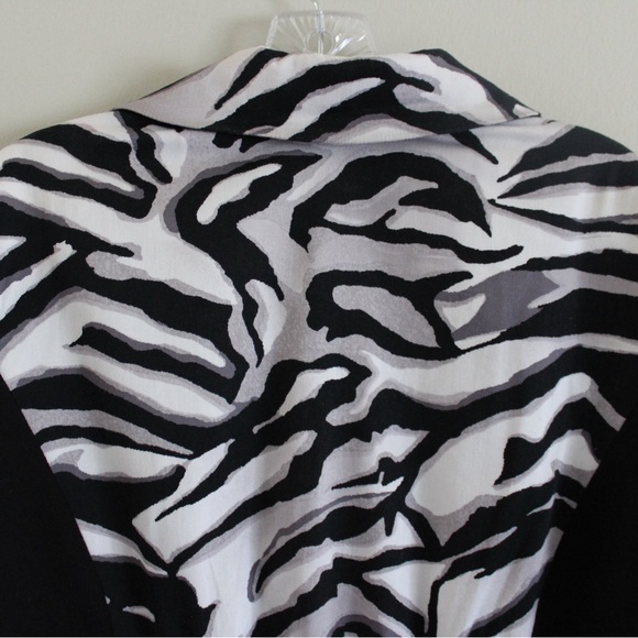 Simonton Says Zebra Print Jacket - Picture 6 of 7